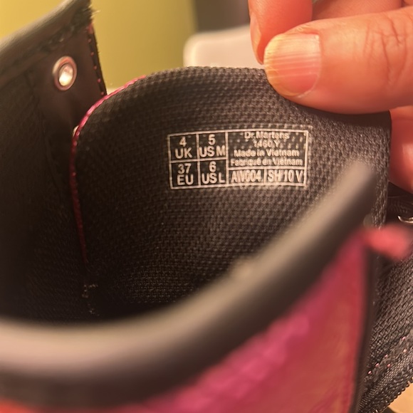 Pink Docs - Picture 10 of 10